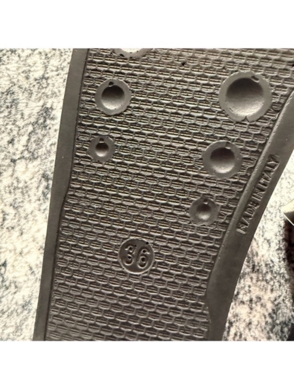 Off-White Slides - Picture 6 of 6